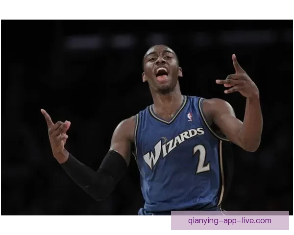 林书豪解析东契奇进攻技巧偏好左侧单打后撤步展现联盟顶级柔和手感